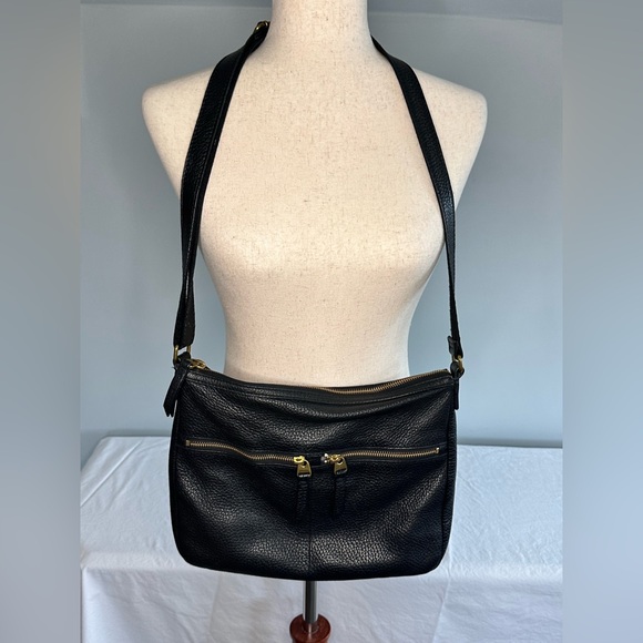 Fossil Handbags - FOSSIL! EUC!! Black Leather Crossbody Bag